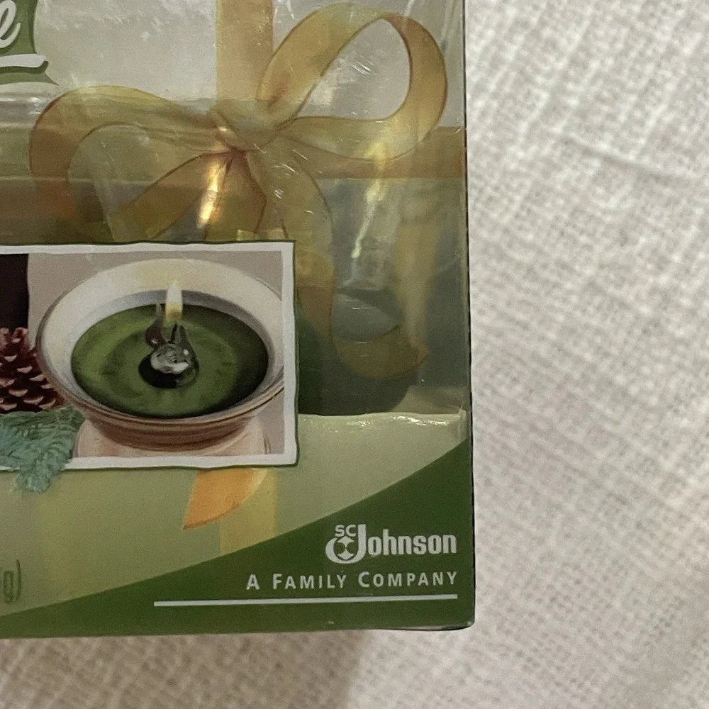 Glade Scented Oil Candle Glistening Snow Glass Holder Refill New Old Stock‎ 2006